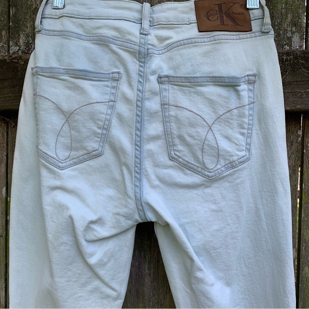 CALVIN KLEIN light blue denim skinny straight leg designer jeans - Picture 8 of 9